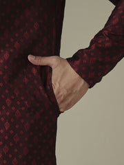 Men Ethnic Motifs Embroidered Regular Thread Work Kurta with Trousers