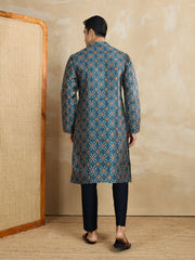 Ethnic Motifs Printed Mandarin Collar Sequinned Straight Kurta With Trousers