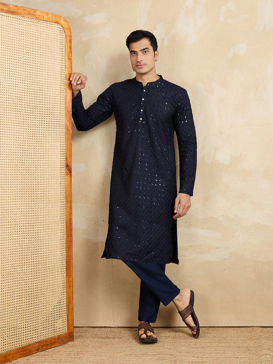 Men Ethnic Motifs Embroidered Regular Thread Work Kurta with Trousers