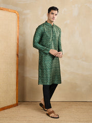 Ethnic Motifs Printed Mandarin Collar Sequinned Straight Kurta With Trousers