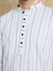 Ethnic Motifs Woven Design Mandarin Collar Pure Cotton Straight Kurta