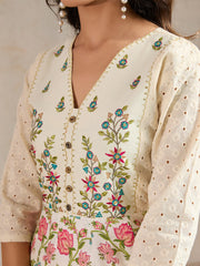 Women Floral Embroidered Thread Work Anarkali Kurta with Trousers & Dupatta