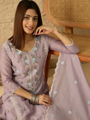 Women Floral Thread and Sequinned Embroidered Kurta & Trouser with Dupatta