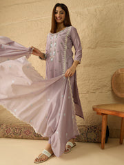 Women Floral Thread and Sequinned Embroidered Kurta & Trouser with Dupatta