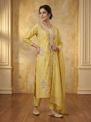 Women Ethnic Motifs Embroidered Regular Thread Work Kurta with Trousers & With Dupatta