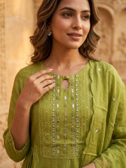 Women Ethnic Motifs Embroidered Regular Thread Work Chanderi Cotton Kurta with Trousers & With Dupatta