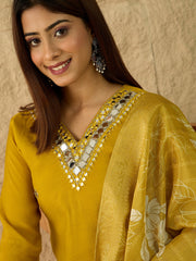 Women Floral Regular Mirror Work Kurta with Trousers & With Dupatta