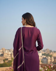 Women Ethnic Motifs Embroidered Regular Thread Work Chanderi Cotton Kurta with Trousers & With Dupatta
