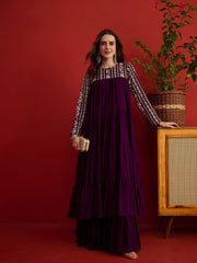 Women Floral Thread and Sequinned Embroidered Ethnic Dress