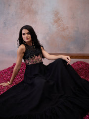 Embroidered Round Neck Maxi Dress