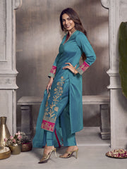 Women Floral Embroidered Regular Kurta with Trousers & Dupatta