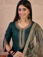 Women Ethnic Motifs Yoke Design Regular Sequinned Kurta with Trousers & With Dupatta