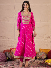 Leheriya Printed Panelled Sequinned Kurta With Trousers & Dupatta