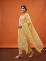 Women Ethnic Motifs Embroidered Chanderi Cotton Kurta with Trousers & Dupatta