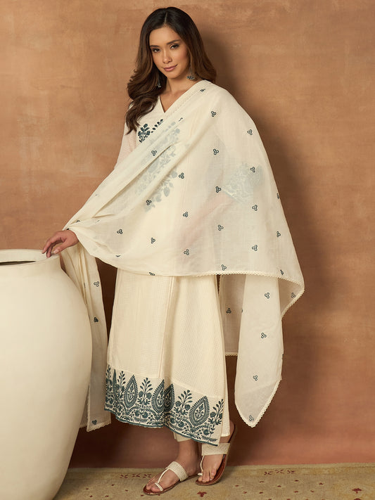 Women Floral Thread Embroidered A-Line Kurta & Trouser with Dupatta