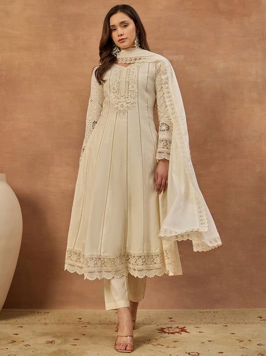 Women Floral Thread Embroidered Anarkali Kurta & Trouser with Dupatta