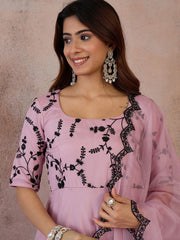 Women Ethnic Motifs Embroidered Thread Work Anarkali Kurta