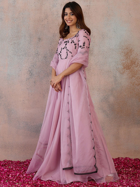 Women Ethnic Motifs Embroidered Thread Work Anarkali Kurta
