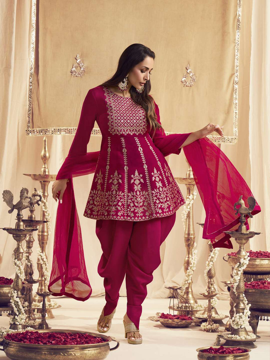 Floral Embroidered Sequinned Saree