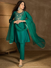 Floral Thread & Sequinned Yoke Round Neck Kurta & Trousers With Dupatta