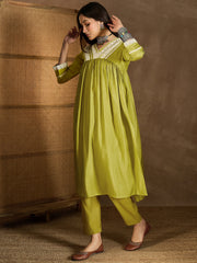 Floral Embroidered V Neck Thread Work Pleated Kurta With Trousers