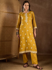 Floral Embroidered Thread Work Straight Kurta With Trousers & Dupatta
