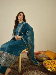 Women Floral Zari and Sequinned Embroidered Anarkali Kurta Set with Dupatta