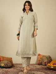 Ethnic Motifs Embroidered Mandarin Collar Chikankari Kurta With Trousers & Dupatta