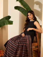 Round Neck Sequinned Straight Sleeveless Kurta & Trousers With Dupatta