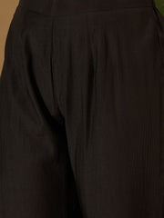 Round Neck Sequinned Straight Sleeveless Kurta & Trousers With Dupatta