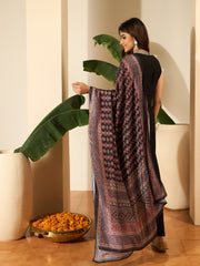 Round Neck Sequinned Straight Sleeveless Kurta & Trousers With Dupatta