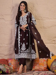 Women Ethnic Motifs Embroidered Regular Thread Work Kurta with Trousers & With Dupatta