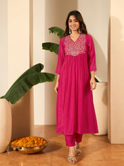 Women Floral Yoke Design Pleated Sequinned Chanderi Silk Kurta with Trousers & With Dupatta