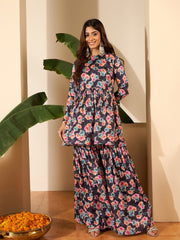 Women Floral Printed and Foil Work Kurta Set