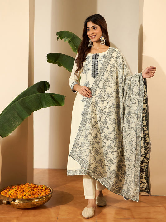 Women Floral Regular Thread Work Kurta & Trousers With Dupatta