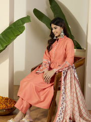 Floral Thread Embroidered Mandarin Collar Kurta & Trousers With Dupatta