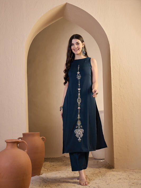 Women Ethnic Motifs Embroidered Regular Thread Work Kurta with Trousers