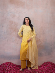 Women Floral Embroidered Regular Sequinned Kurta with Palazzos & With Dupatta