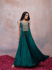 Women Embroidered Thread Work Grandeur & Majestic Artwork Georgette Anarkali Kurta