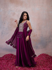 Women Ethnic Motifs Embroidered Thread Work Grandeur & Majestic Artwork Georgette Anarkali Kurta