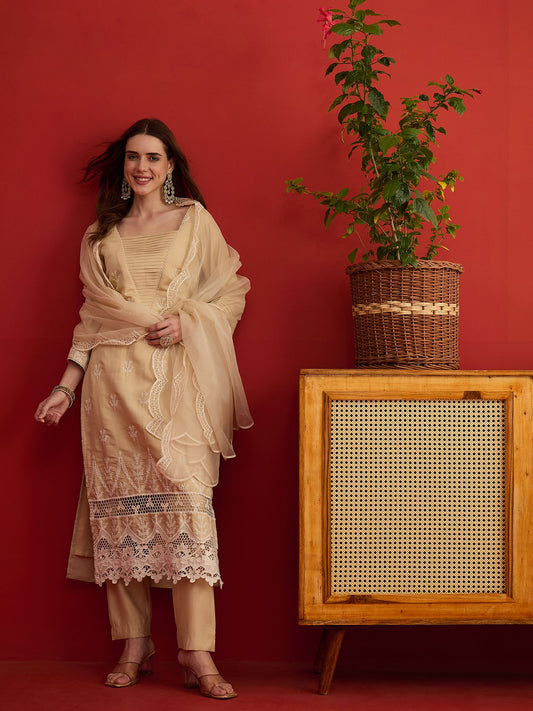 Women Motifs Embroidered Regular Pure Silk Kurta with Trousers & Dupatta