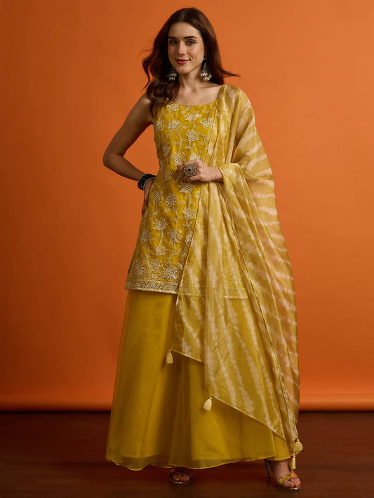 Women Ethnic Motifs Embroidered Angrakha Thread Work Kurti with Palazzos & With Dupatta