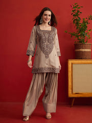 Women Thread Embroidered Farshi Salwar Kurta Set With Dupatta