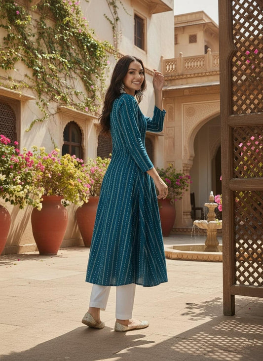 Women Keyhole Neck Kurta