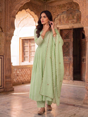 Women Floral Yoke Design Pleated Thread Work Chanderi Cotton Kurta with Trousers & With Dupatta