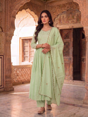 Women Floral Yoke Design Pleated Thread Work Chanderi Cotton Kurta with Trousers & With Dupatta