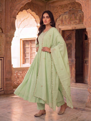 Women Floral Yoke Design Pleated Thread Work Chanderi Cotton Kurta with Trousers & With Dupatta