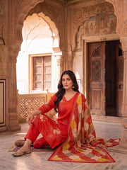 Women Floral Printed Regular Beads and Stones Pure Silk Kurta with Trousers & With Dupatta