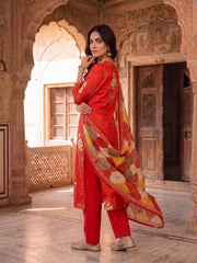 Women Floral Printed Regular Beads and Stones Pure Silk Kurta with Trousers & With Dupatta