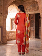 Women Floral Printed Regular Beads and Stones Pure Silk Kurta with Trousers & With Dupatta